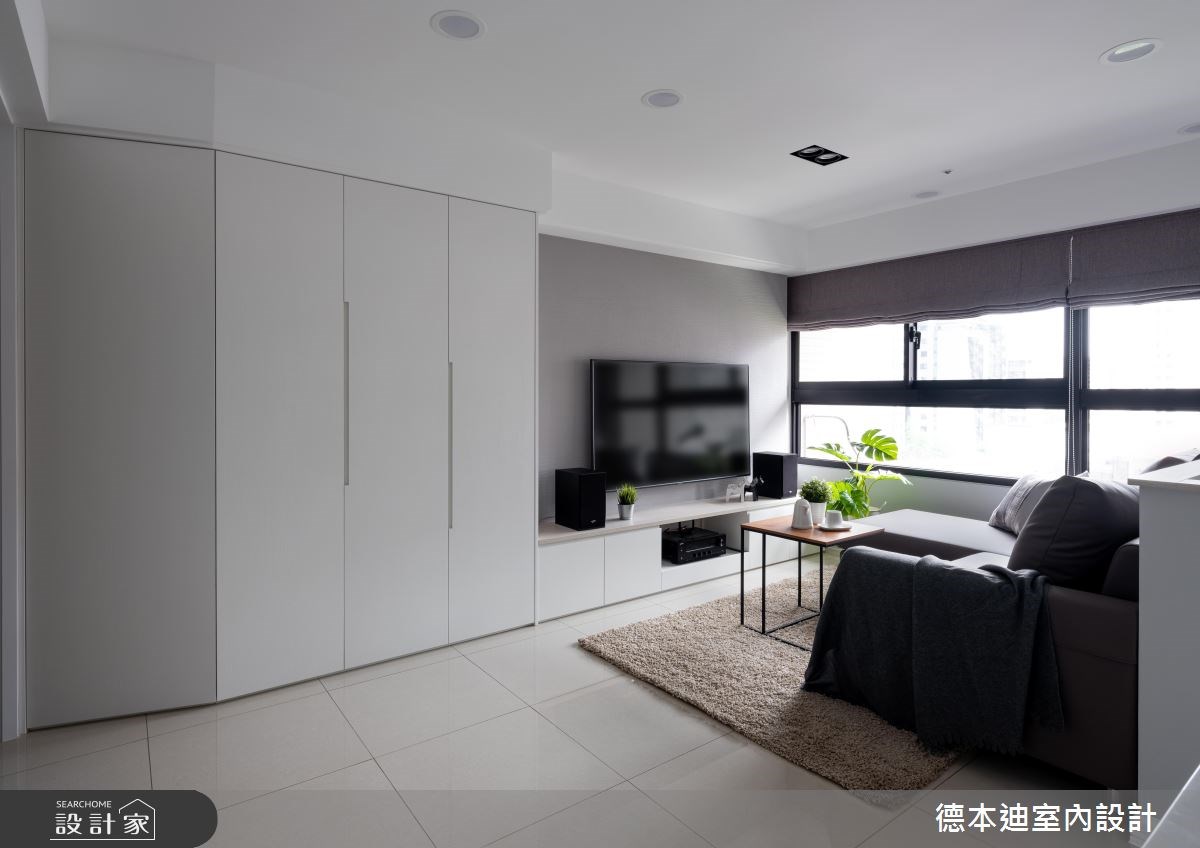 喜歡花草園藝、閱讀,並有收藏烘培用品嗜好的屋主,目