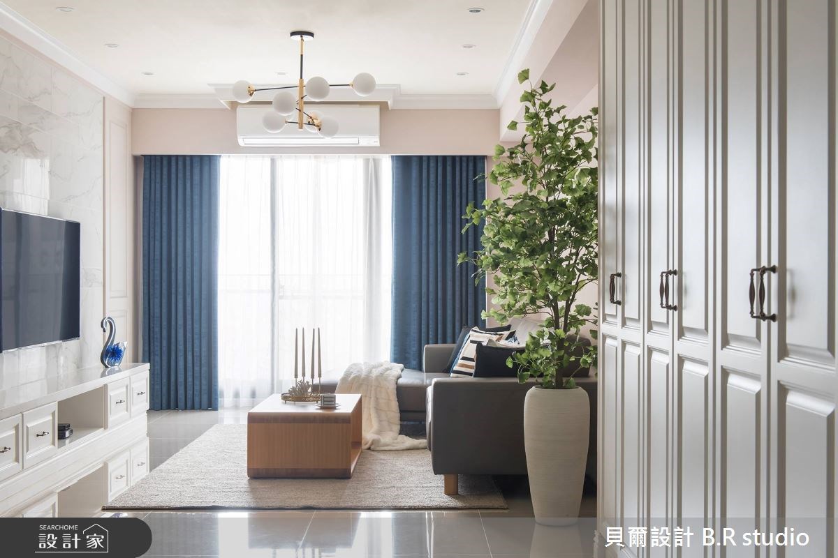 一大兩小即將入住的 36 坪空間,為一間新成屋,格局、
