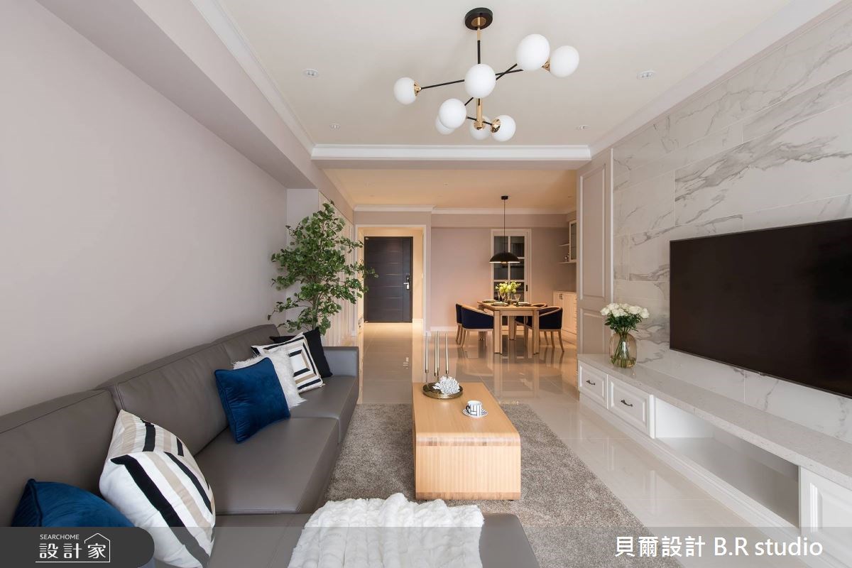 一大兩小即將入住的 36 坪空間,為一間新成屋,格局、