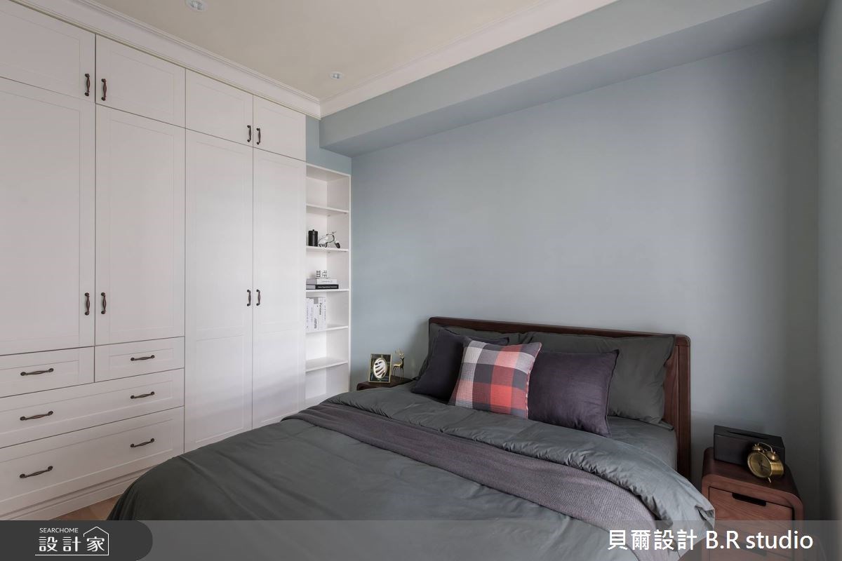 一大兩小即將入住的 36 坪空間,為一間新成屋,格局、