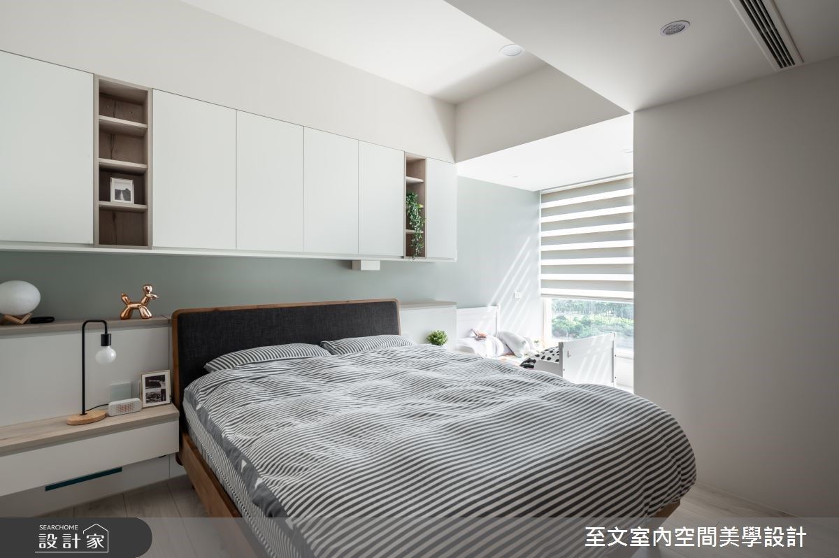 此案是歷經多年的老屋,原空間存有大樑及牆面斜角多等