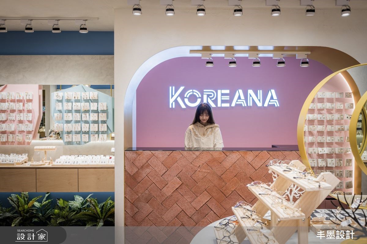 位於台北市中正區的韓風飾品店「KOREANA ACCESSORY」