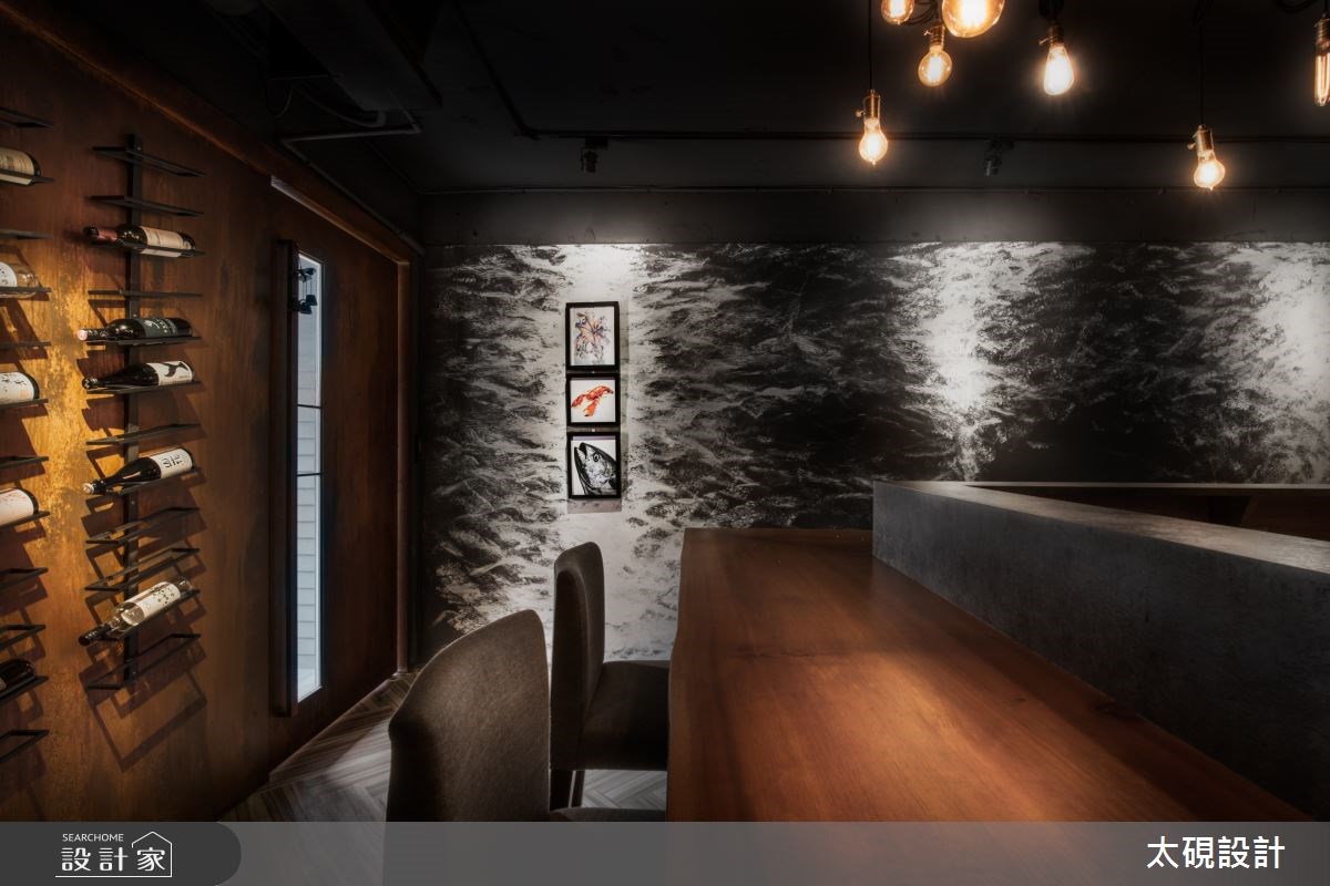這處位於北市的「玄月餐酒館」,業主運用赴美學習的西