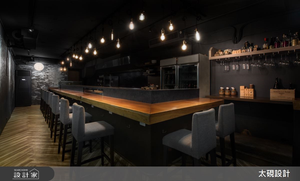 這處位於北市的「玄月餐酒館」,業主運用赴美學習的西