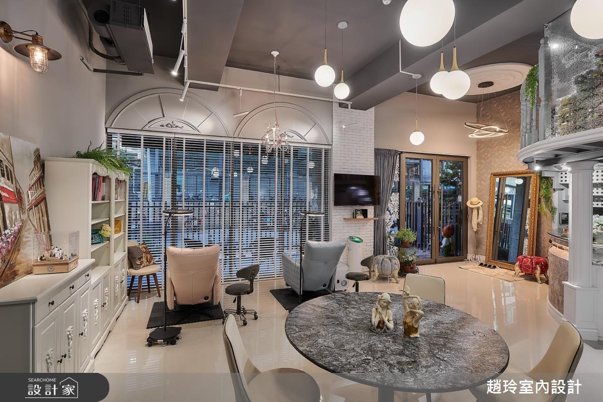 位於新北市的複合型沙龍工作室,以優雅高端的古典風為