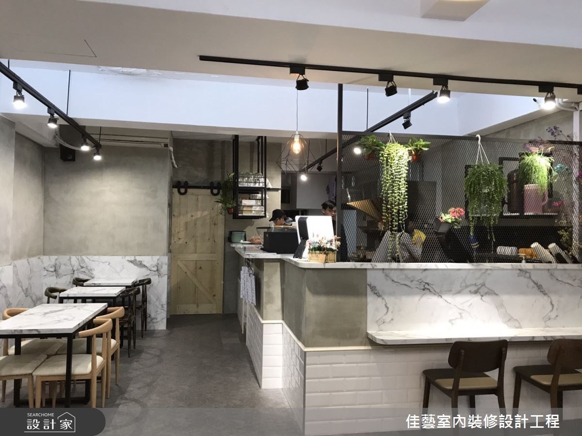 位於新北市蘆洲的「丄青初食」,是由一群年輕人合資所