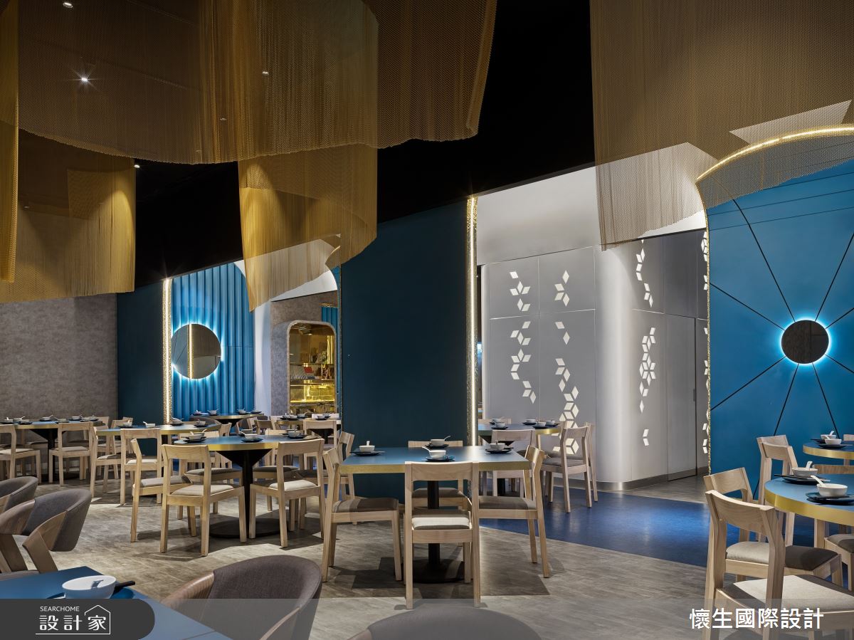 知名連鎖餐館「享鴨」,有別於傳統共桌共餐的中菜規劃