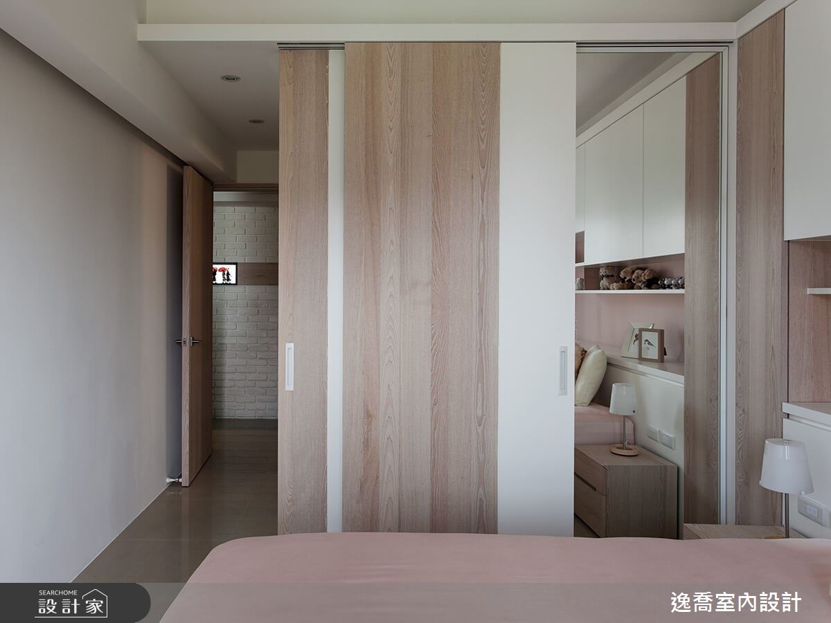 採光充沛的 30 坪中古屋,室內明亮氣氛放鬆,已擁有舒