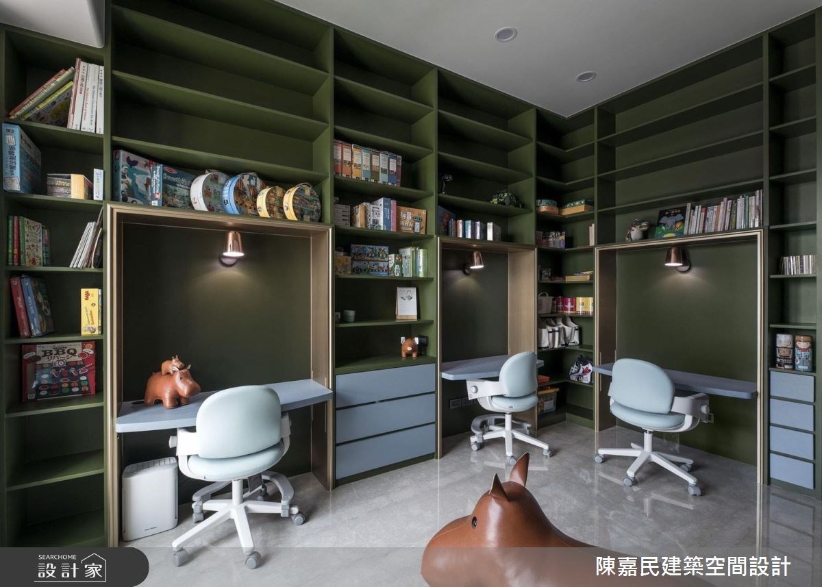 90坪奢華風豪宅設計,從事營建業的屋主平時在家工作,