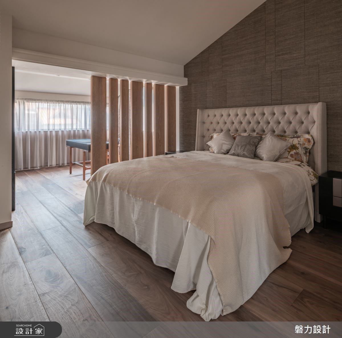 由於屋主的女兒剛好從美國回台,需要一處安頓的空間,