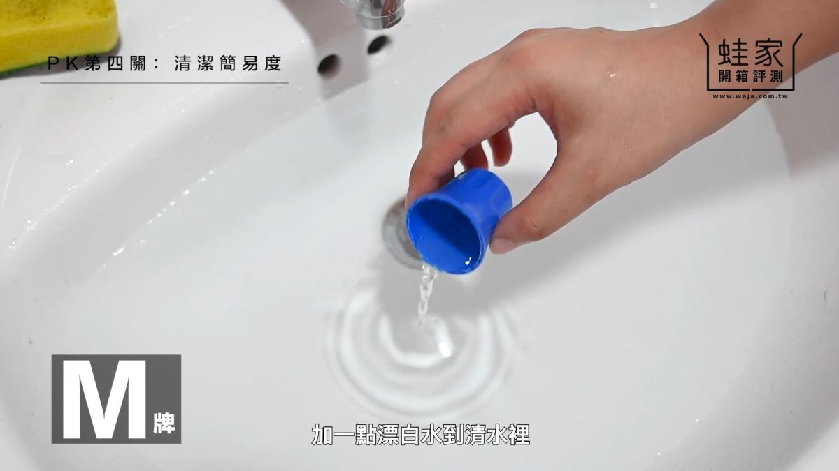 近年來,「珪藻土地墊」成為熱門的居家商品,因為調節