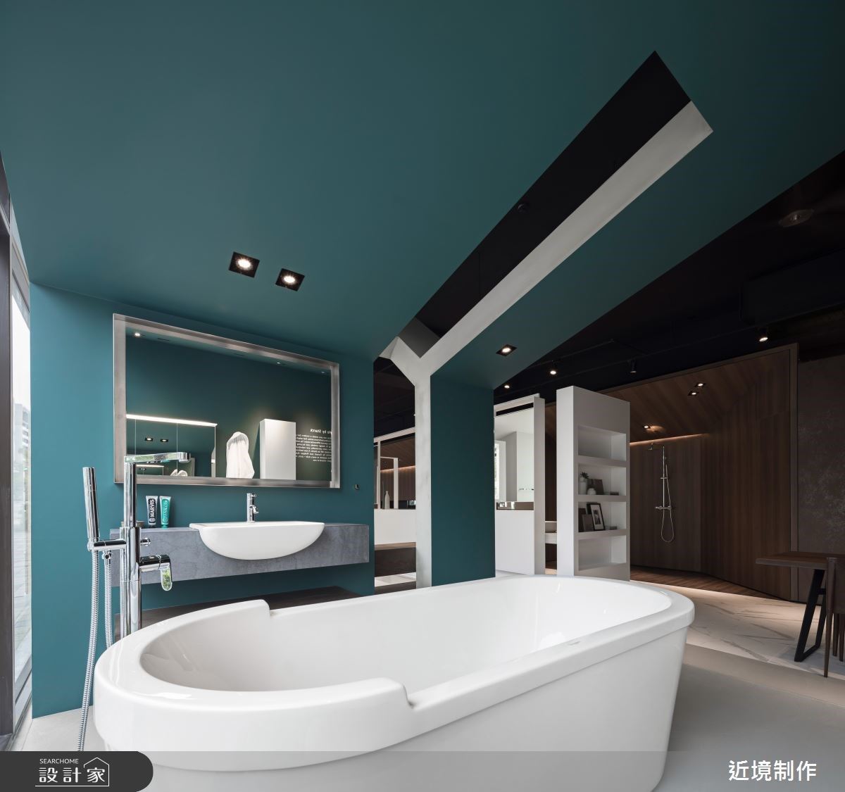 以「建築中的建築」做為空間規劃的概念,規劃一個讓客