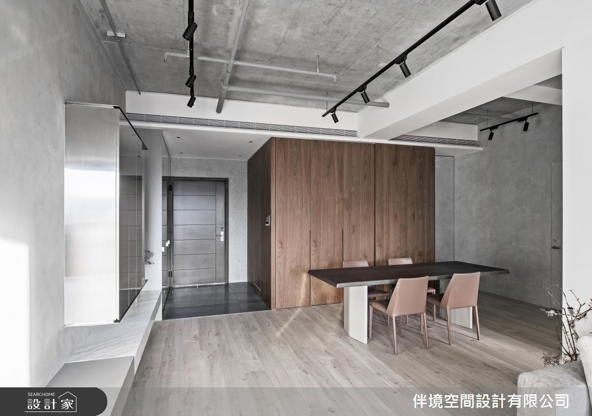 28 坪混搭風住宅的屋主希望空間能夠簡約俐落,並擁有