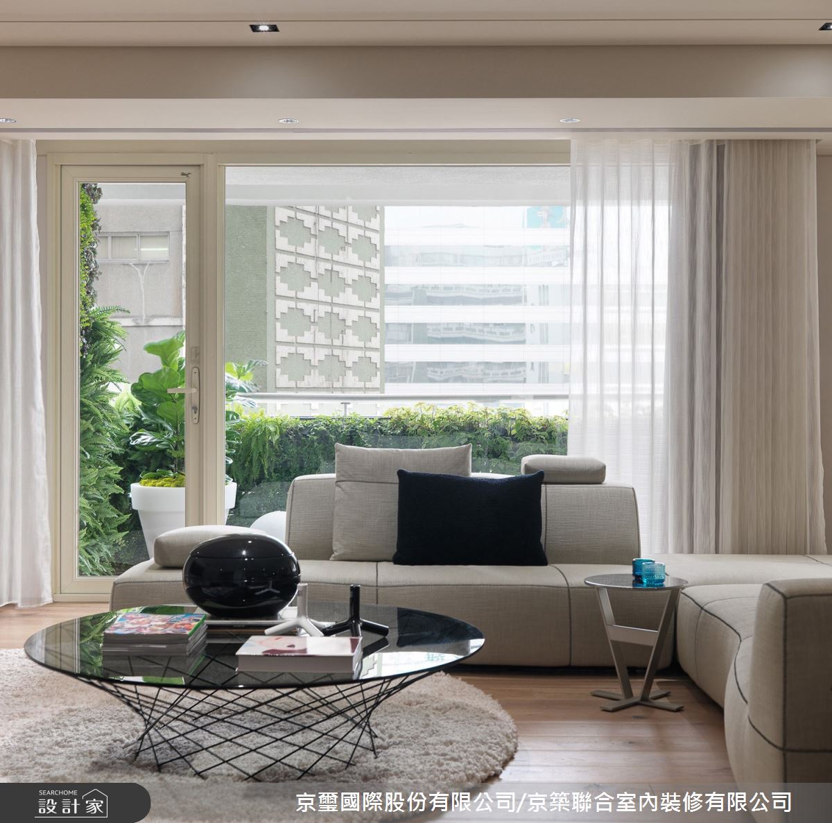 文明越進步,對人的框架也增多,無論是來自環境、工作