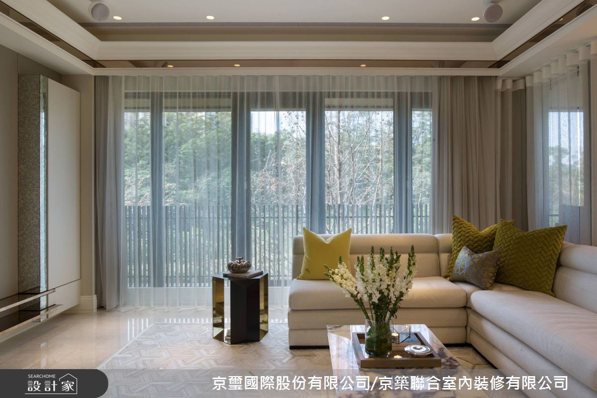 文明越進步,對人的框架也增多,無論是來自環境、工作