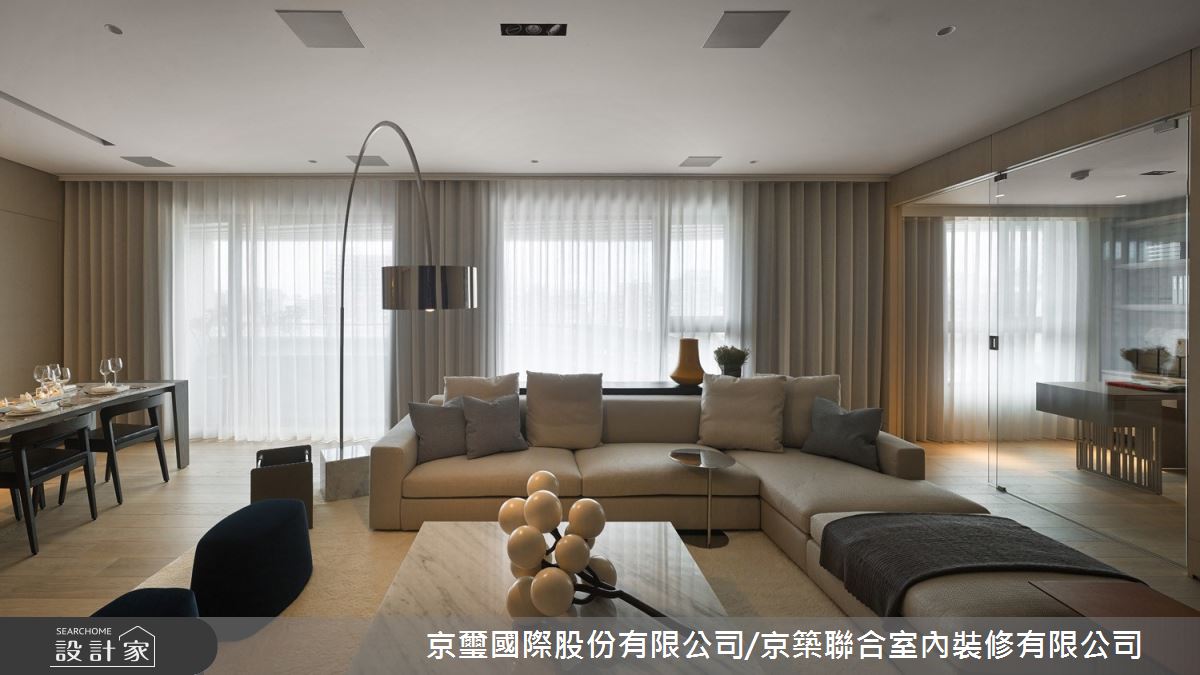 文明越進步,對人的框架也增多,無論是來自環境、工作