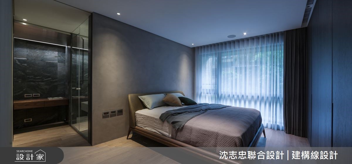 由異材質堆砌出的 35 坪現代風居宅裡,質樸的自然建材