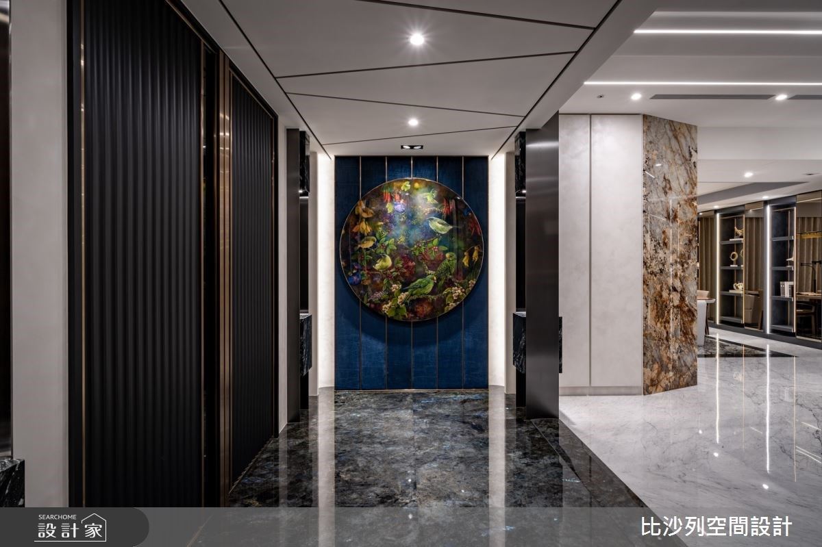 延攬戶外迷人的建築綠意,室內透過大量石材創作,擘劃
