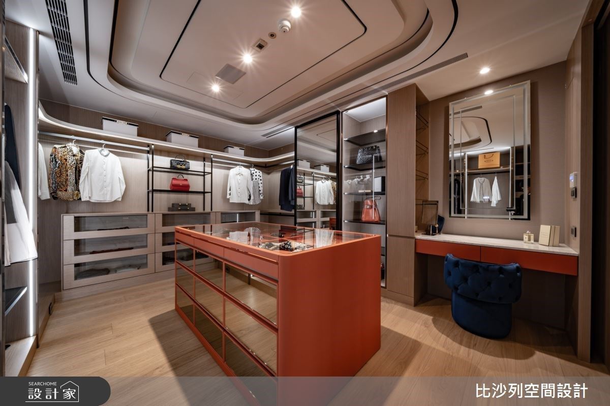 延攬戶外迷人的建築綠意,室內透過大量石材創作,擘劃