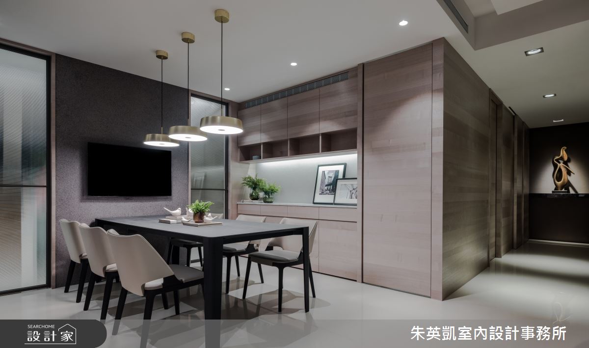 45坪現代風居家,設計師保留於高樓層的優勢,收進極佳