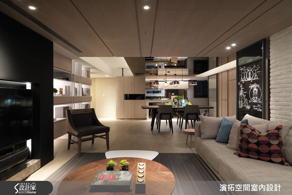 37 坪的老屋,承載著屋主青春的回憶,適逢新婚,找來