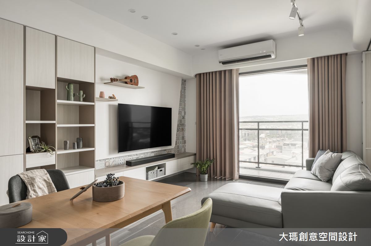 22坪的小居家空間,因原先動線配置較有限制,因此設計