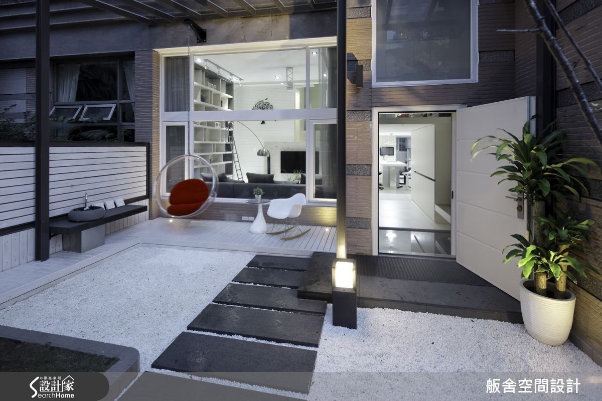「老屋有許多迷人之處,然而以往的老屋因為時空背景,