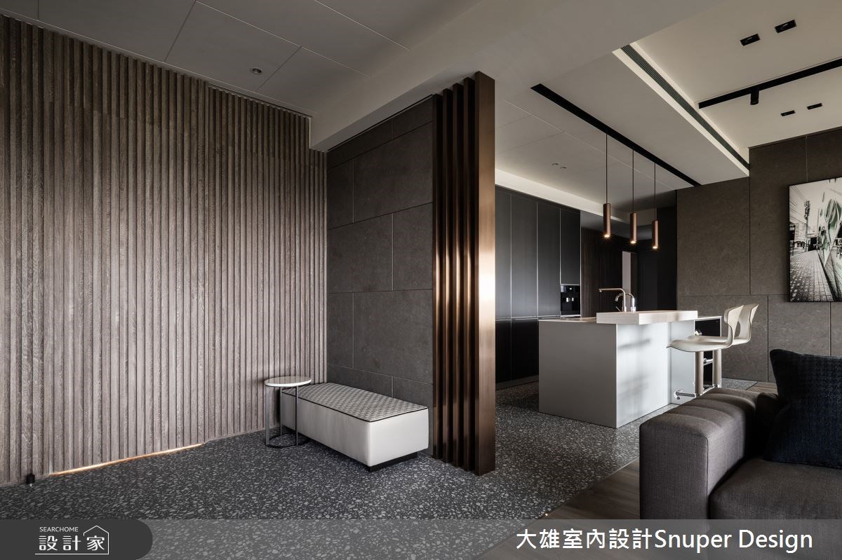 磨石子地板不只適用於老屋,用於現代風豪宅玄關既方便清潔又別具風格。 磨石子地板不只適用於老屋,用於現代風豪宅玄關既方便清潔又別具風格。