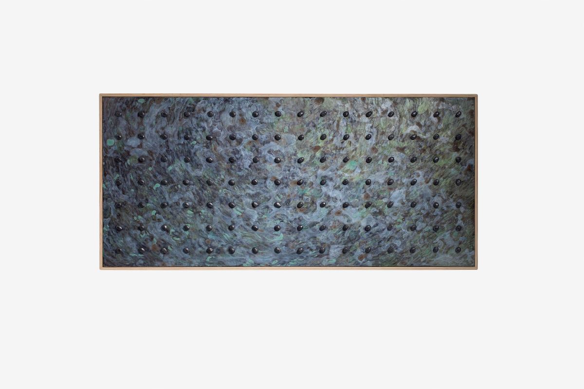 煉金術系列《林立》2019 木、壓克力漆、不鏽鋼 121 x 58 x 7 cm 煉金術系列《林立》2019 木、壓克力漆、不鏽鋼 121 x 58 x 7 cm