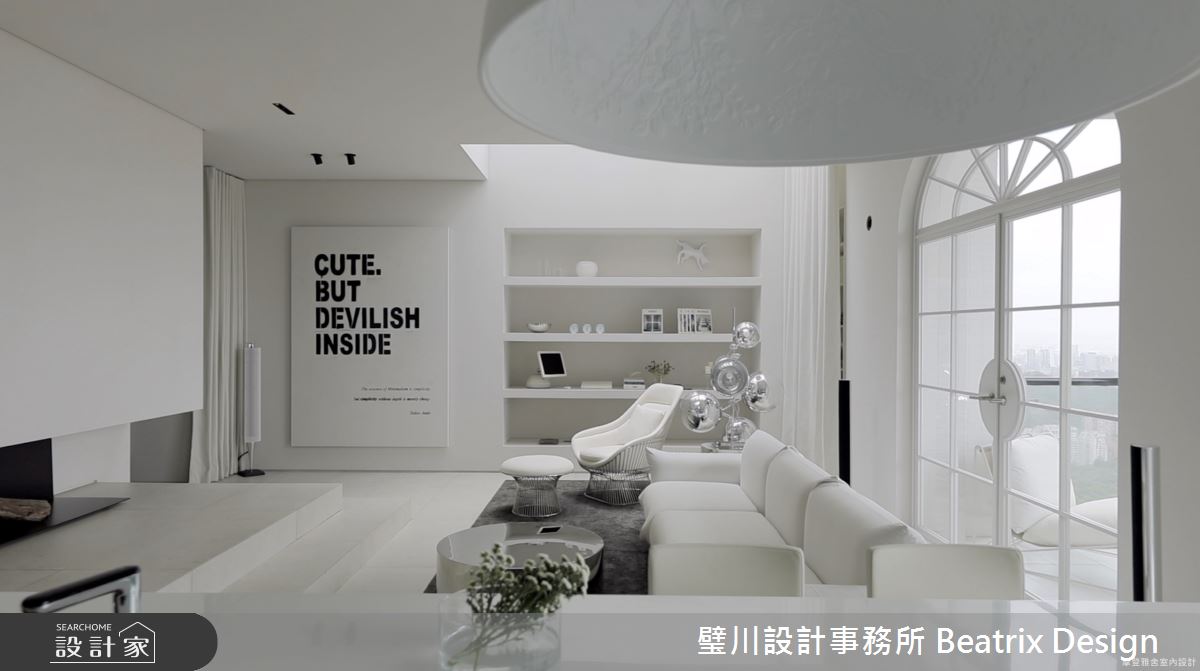 「我想要家都是白色,就像是將大腦內的白平衡歸零,也