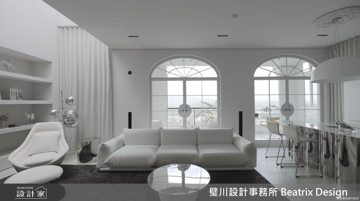 「我想要家都是白色,就像是將大腦內的白平衡歸零,也
