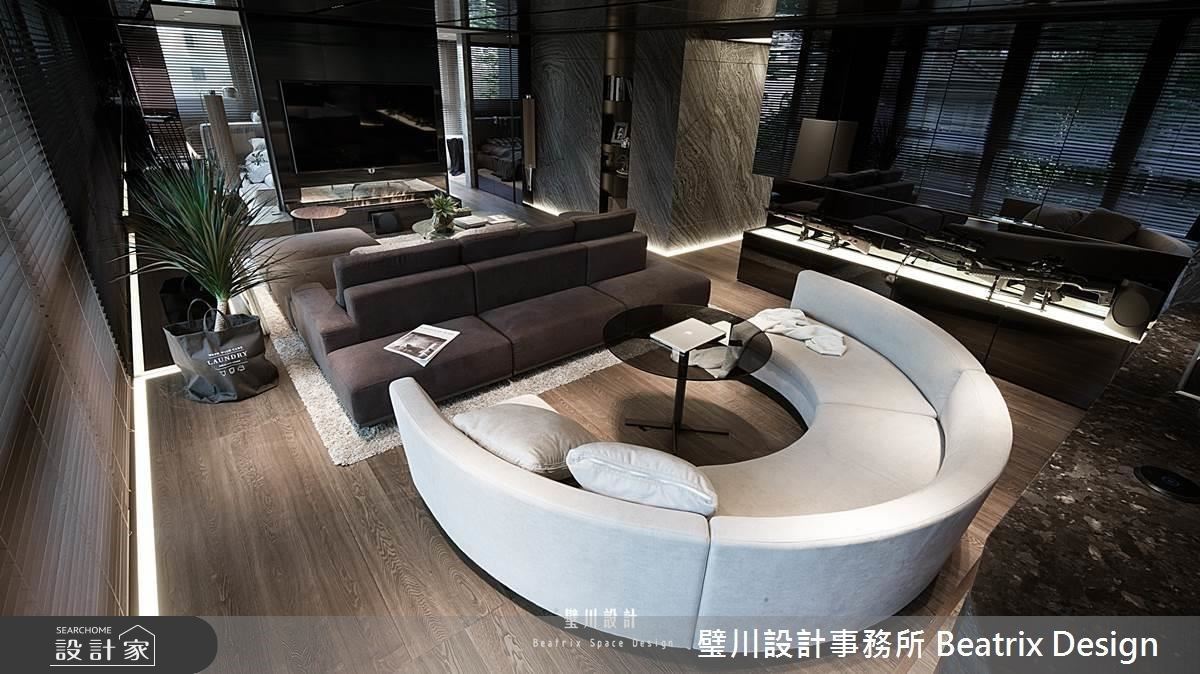一般我們對豪宅的印象無非是空間坪數大、裝潢預算高等