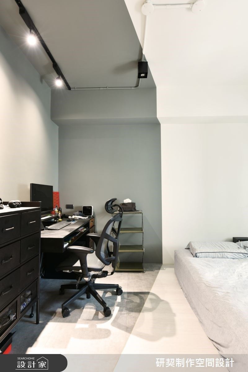 29坪老屋化身清爽loft風宅,設計師先是修繕原空間採光