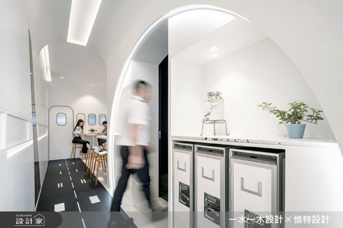 11 坪中古屋打造成咖啡館「Pilot in cafe」,店長本身