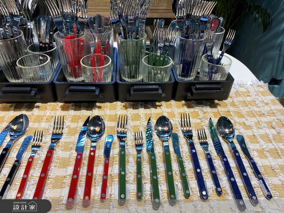 Sabre Paris復古酒館鈕扣刀叉匙系列(NT.390-590) Sabre Paris復古酒館鈕扣刀叉匙系列(NT.390-590)