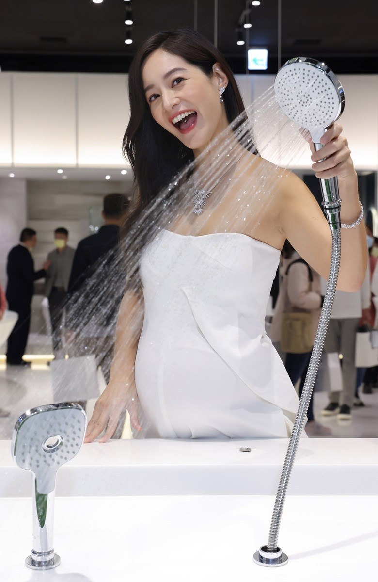 Janet 謝怡芬出席 Caesar 凱撒衛浴 35 週年慶。 Janet 謝怡芬出席 Caesar 凱撒衛浴 35 週年慶。