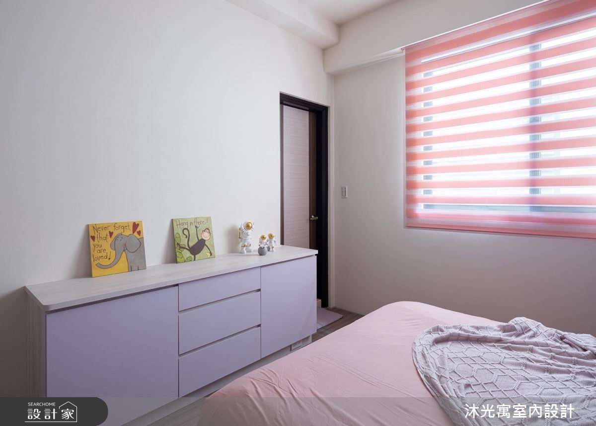 此案為80坪中古屋翻新設計,由於屋主的兒子喜愛具個性