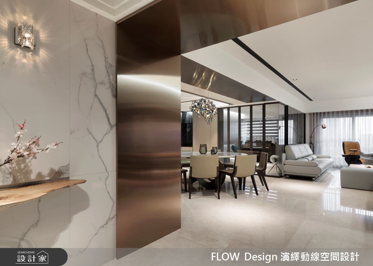 宛如在新建案中的高級豪宅,殊不知其實是一間老屋改造