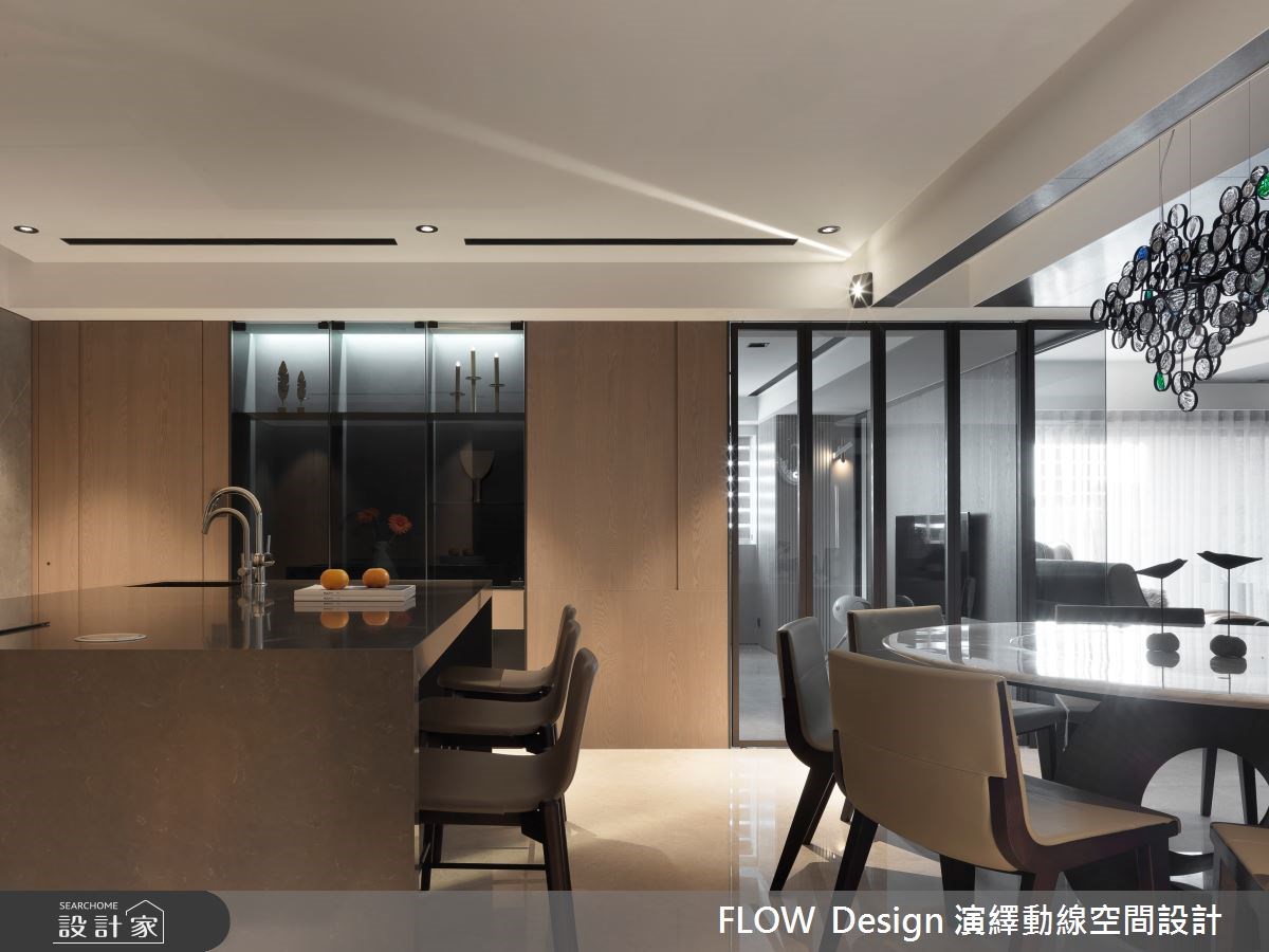 宛如在新建案中的高級豪宅,殊不知其實是一間老屋改造