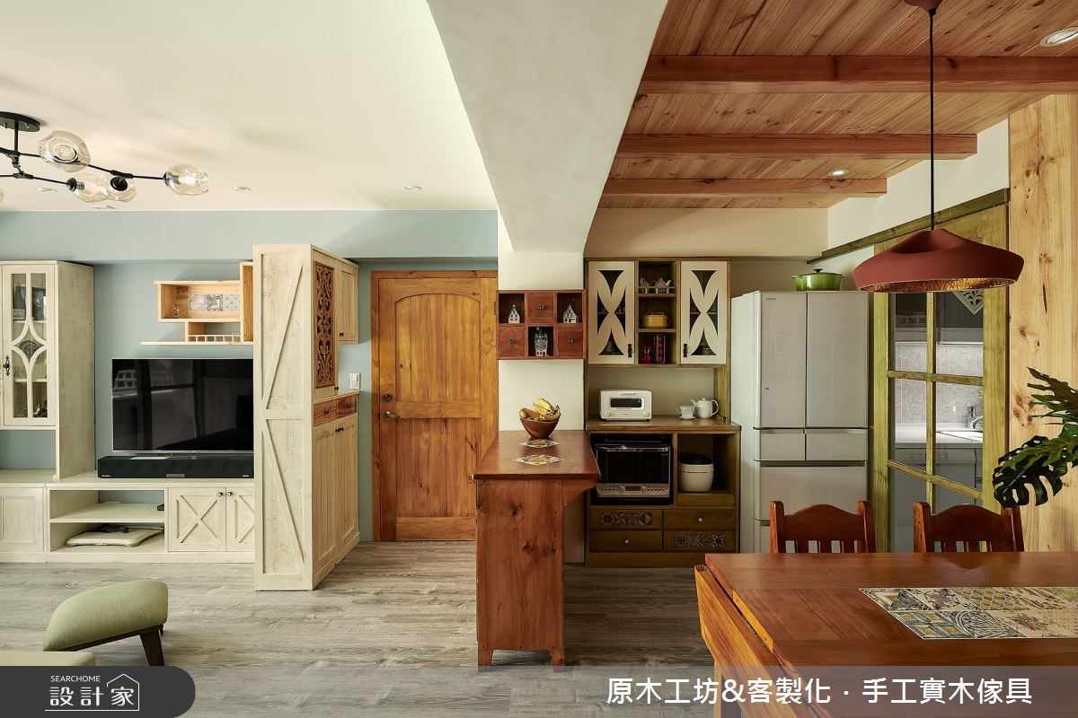 看更多原木工坊&客製化.手工實木傢具老屋翻新的案例美圖 看更多原木工坊&客製化.手工實木傢具老屋翻新的案例美圖