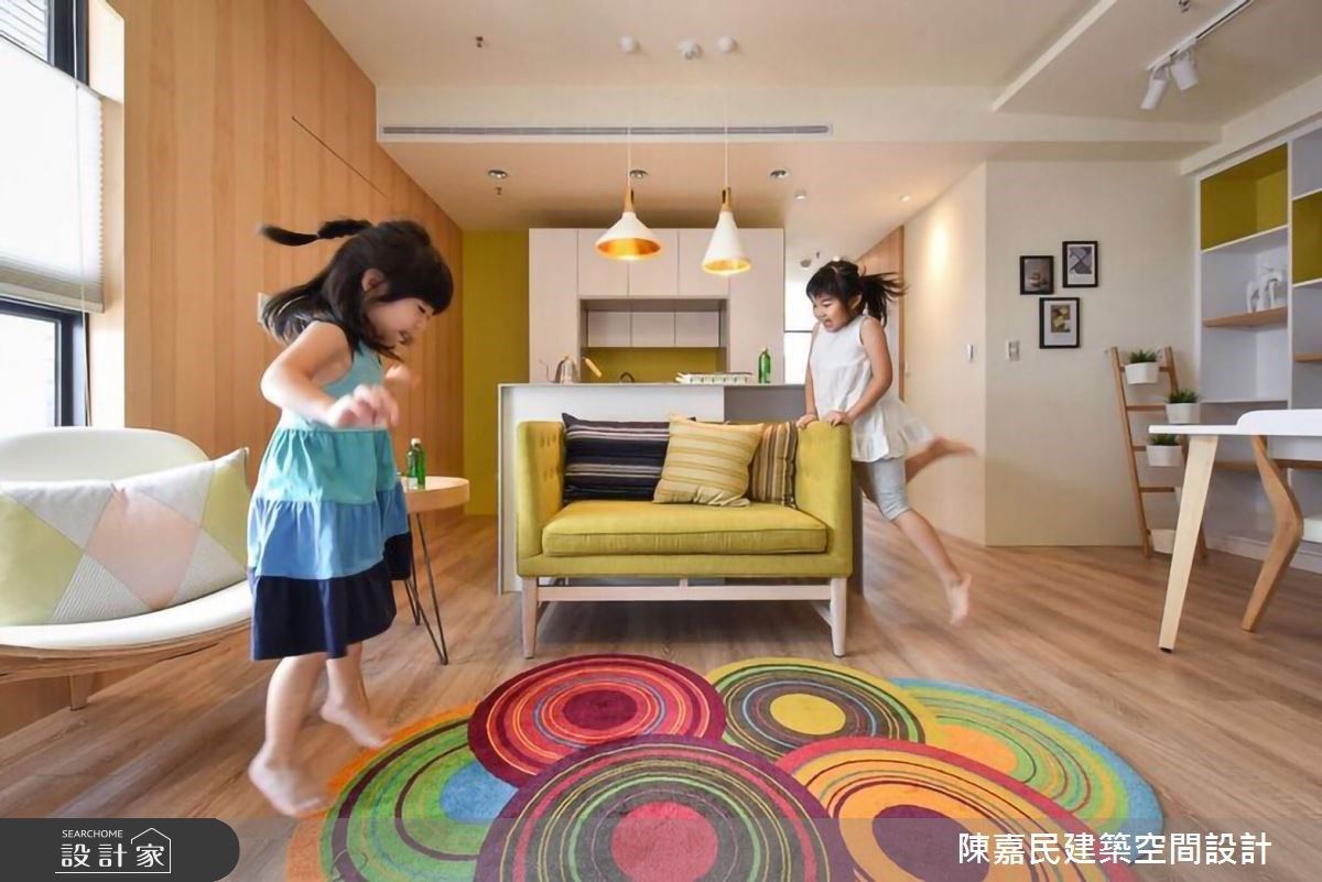 小木屋都曾經是孩時的我們夢想過的居住環境,陳嘉民設