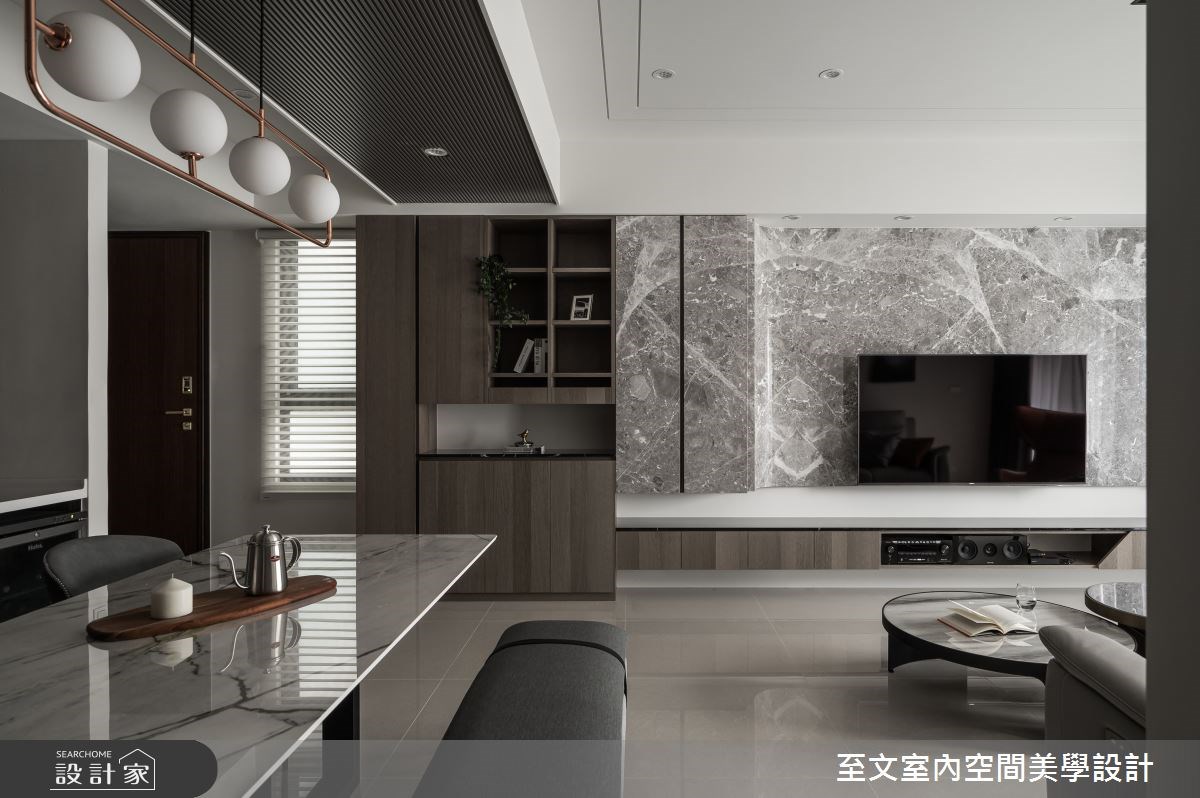 33 坪採光良好的新成屋,以灰色調作為現代風主題,玄