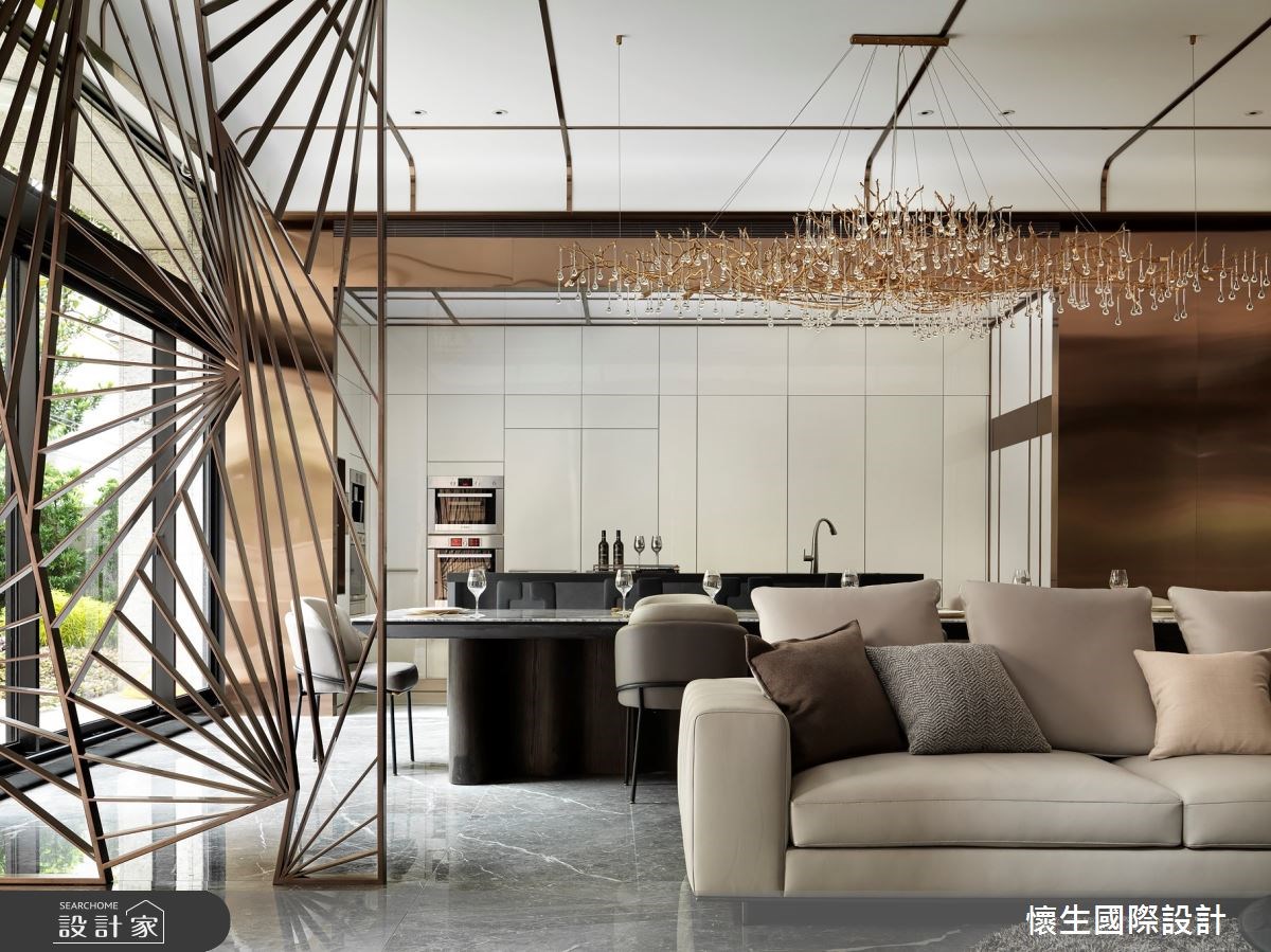 自地自建的獨棟別墅的一樓規劃為夫妻款待賓客用的招待