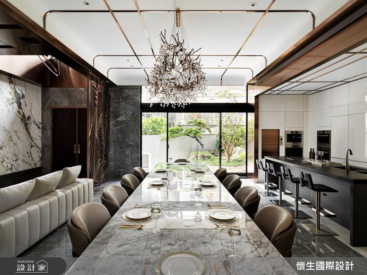 自地自建的獨棟別墅的一樓規劃為夫妻款待賓客用的招待