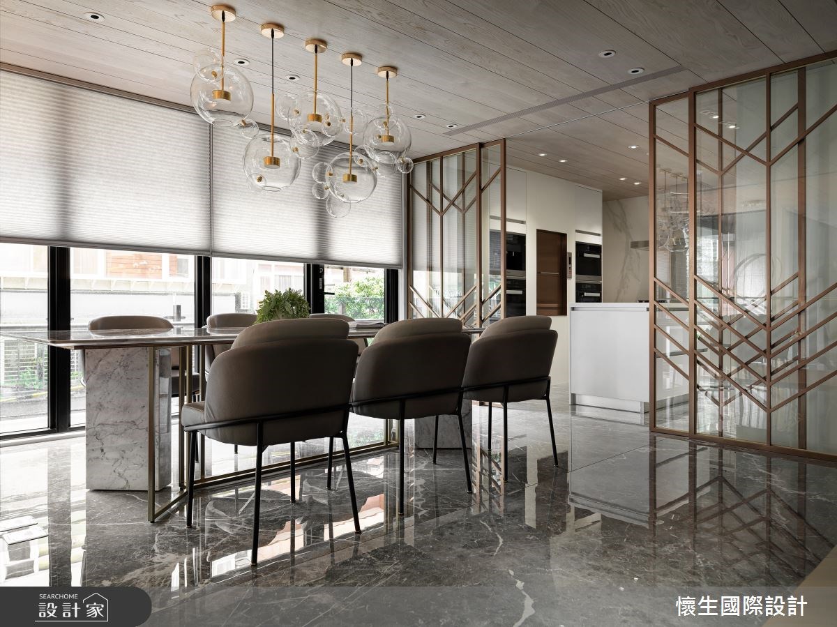 自地自建的獨棟別墅的一樓規劃為夫妻款待賓客用的招待