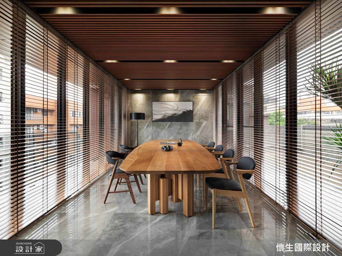 自地自建的獨棟別墅的一樓規劃為夫妻款待賓客用的招待