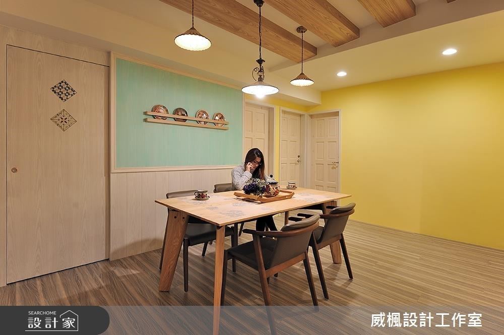 走進26坪老屋,眼見傳統的玄關拉門格局卻體現出南國情