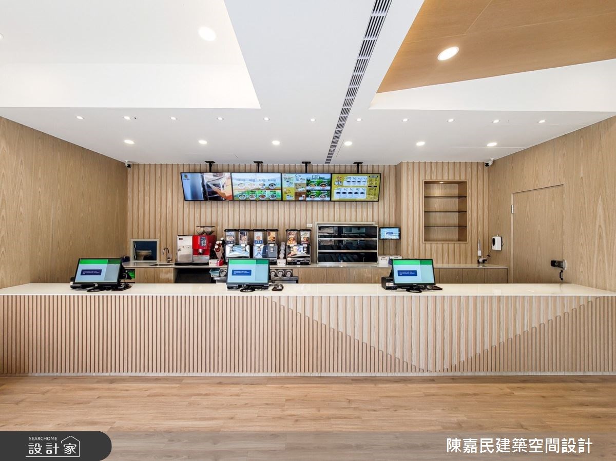 120 坪日式無印風的開闊空間,以家的溫度作為設計主軸