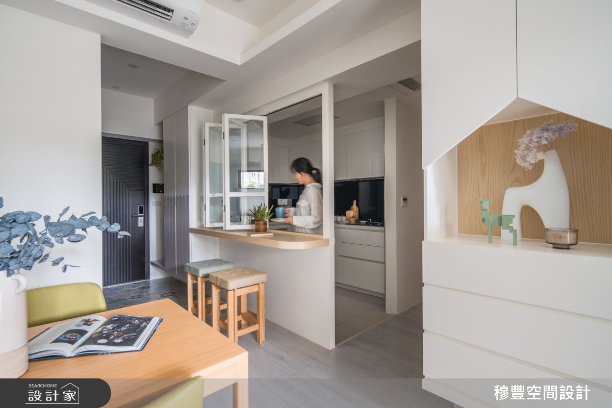 透過療癒人心的北歐風打造家屋風貌,引用白、淺藍、木