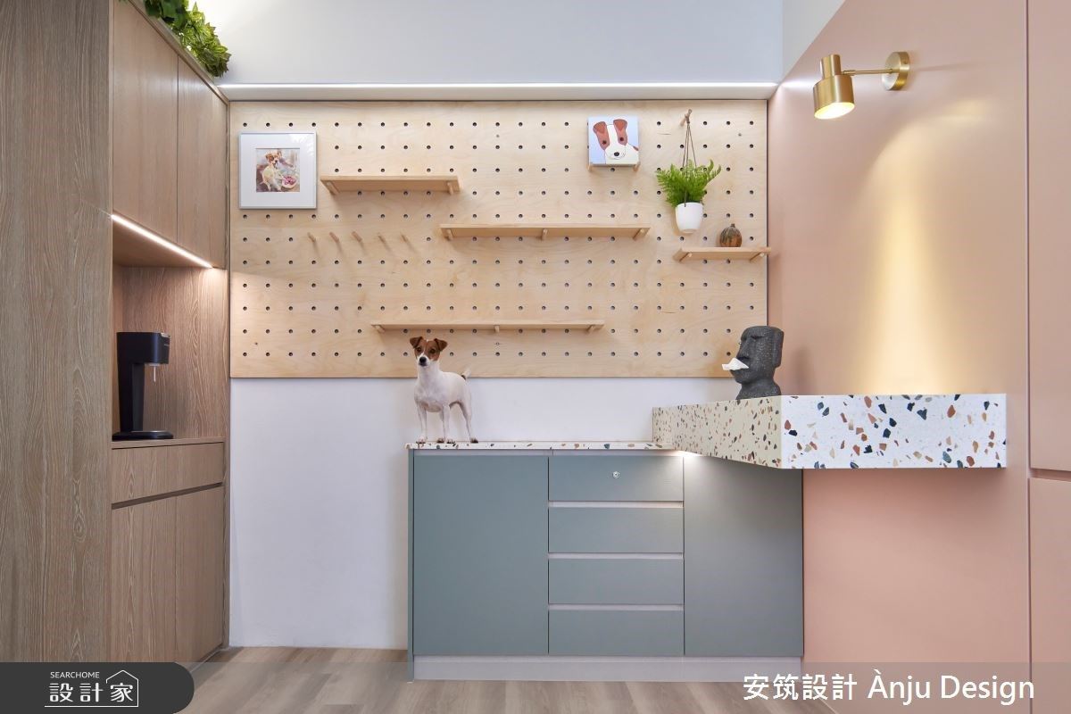 擁有30坪的商業空間,是位於都市一隅的烹飪教室。不同
